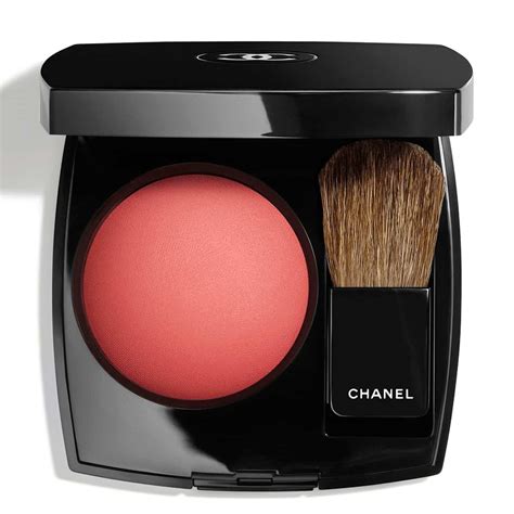 blush rouge profond chanel|JOUES CONTRASTE Powder blush 320 .